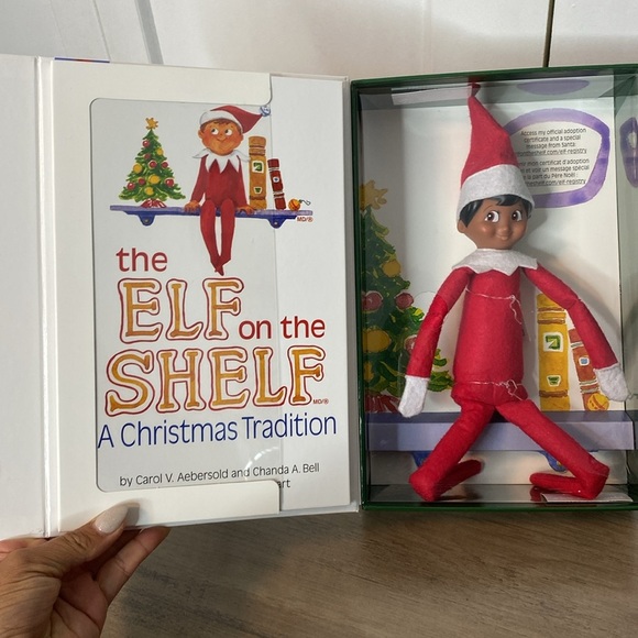 Festive Elf on the Shelf Set new - Picture 3 of 4